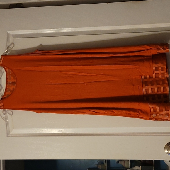 WOMEN'S SAMPLE DRESS - Picture 2 of 2